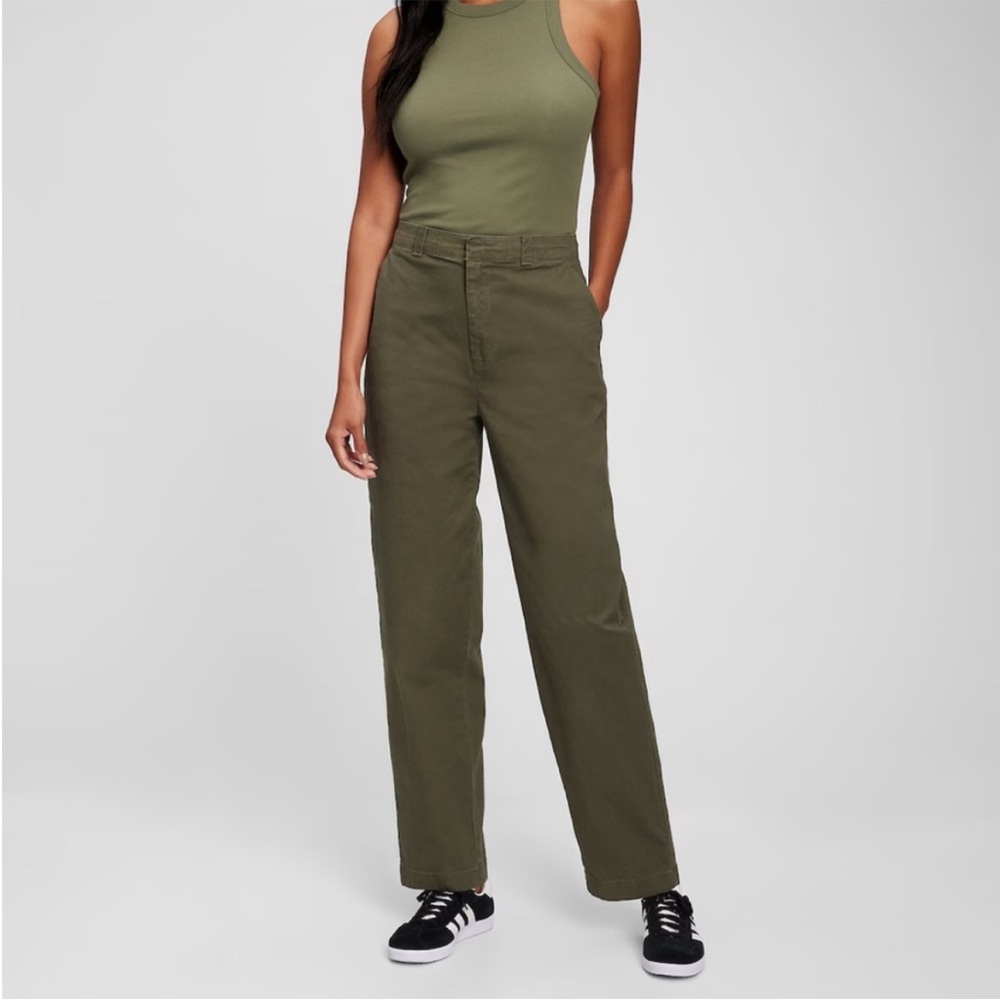 GAP Straight Up Khaki Army Green NWT